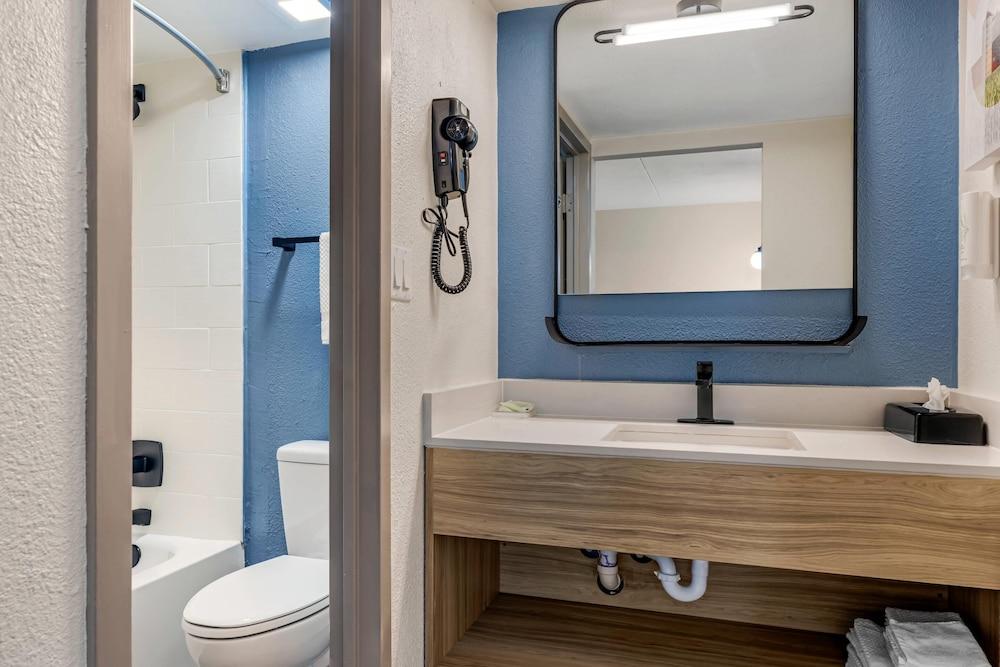 Sleep Inn & Suites Merrillville photo 28