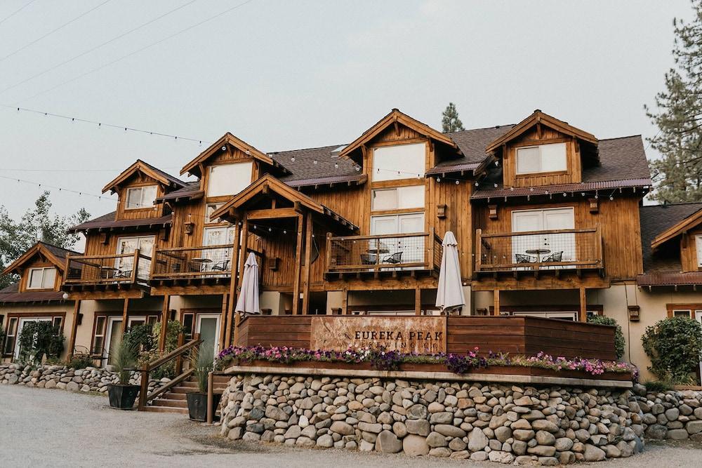 Chalet View Lodge photo 1