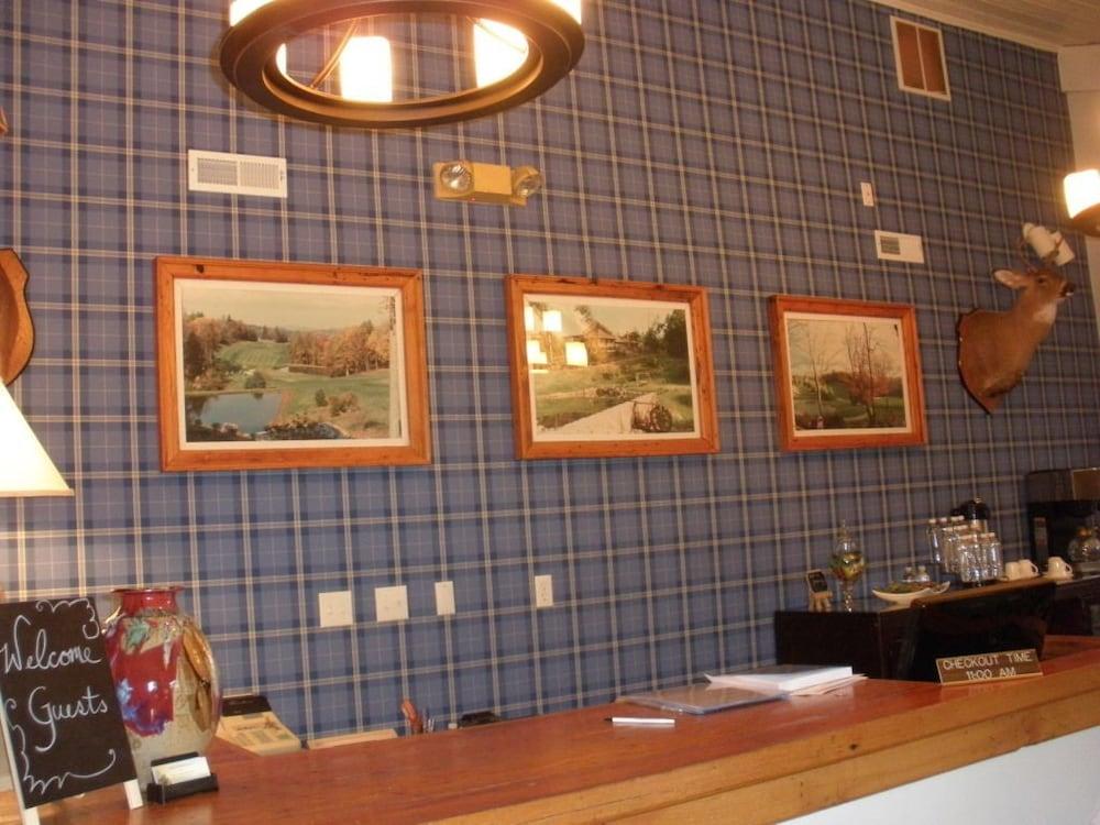 High Meadows Inn photo 32