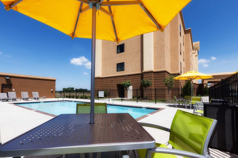 Hampton Inn Marion photo 16