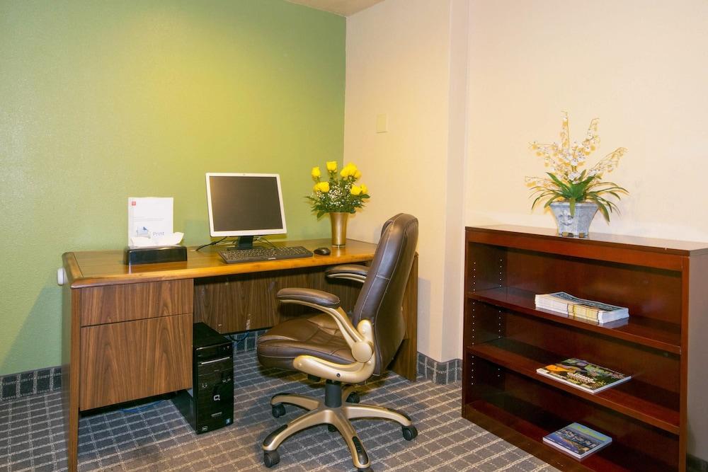 Oakland Airport Executive Hotel photo 45