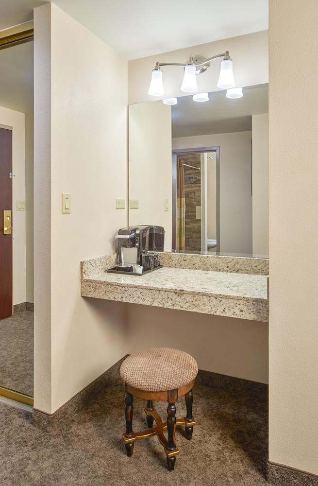 Four Queens Hotel and Casino photo 8