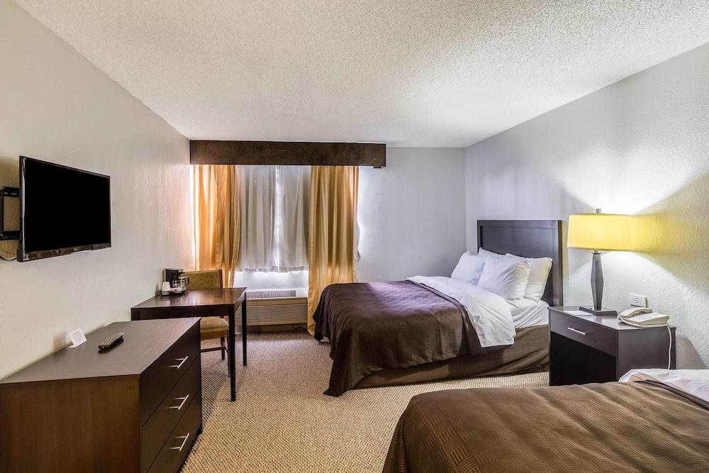 Clarion Inn near McAllen Airport photo 16
