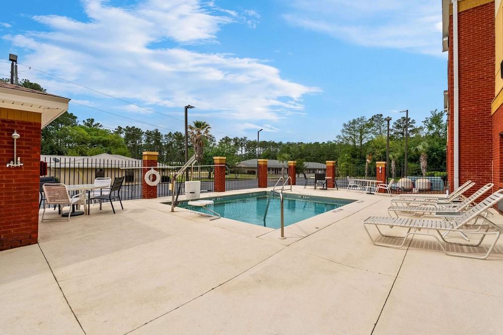 Comfort Inn & Suites Chipley photo 34