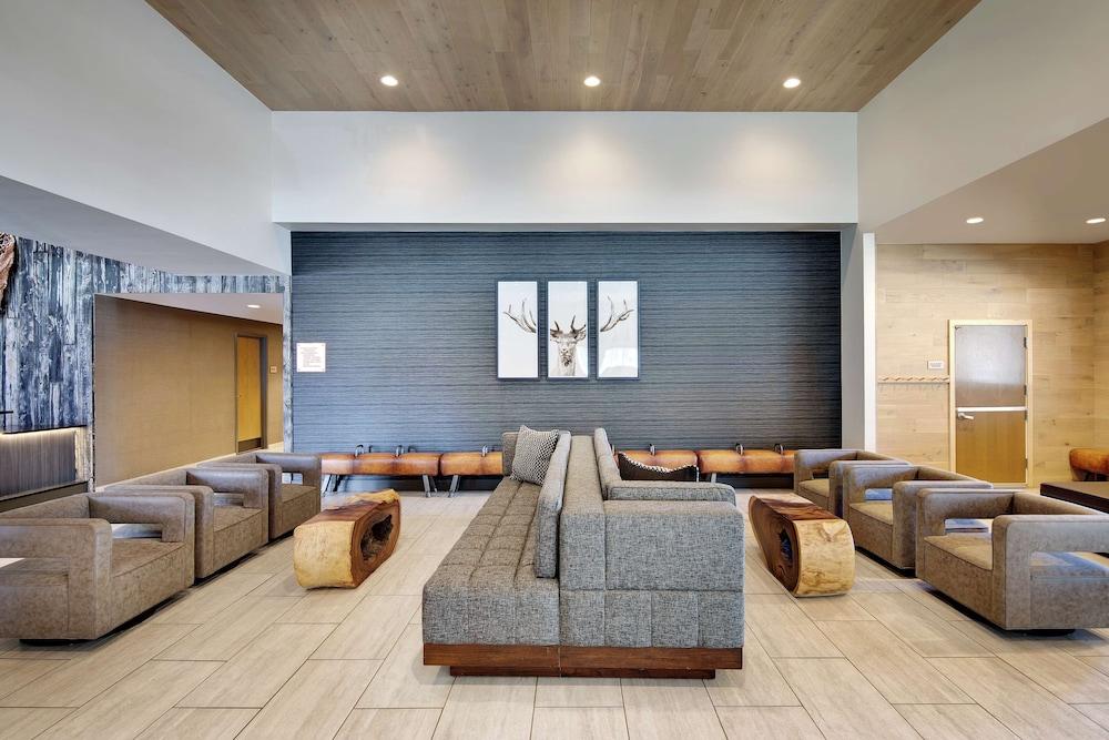 Highline Vail - a DoubleTree by Hilton photo 2