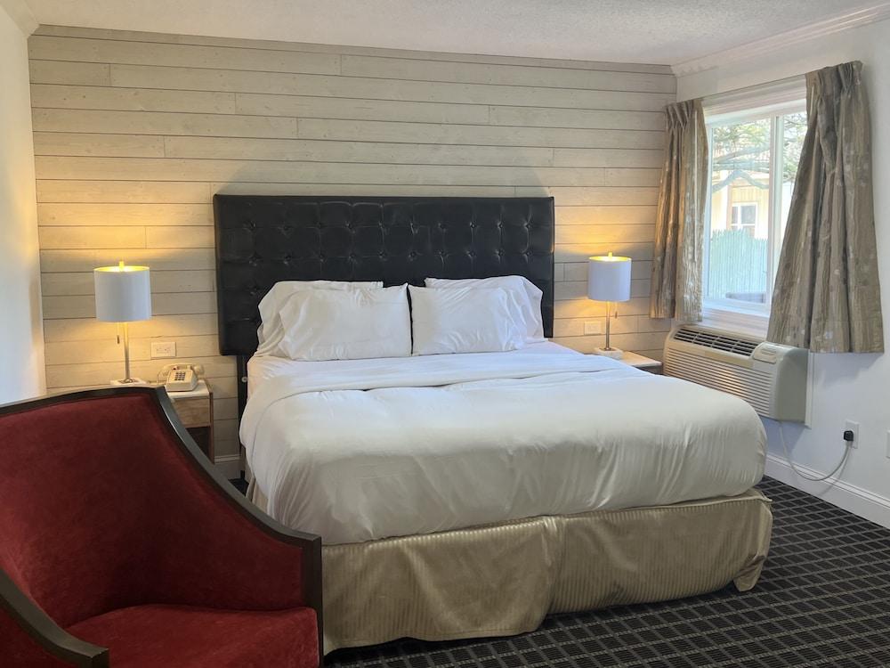 Rocky River Inn photo 10