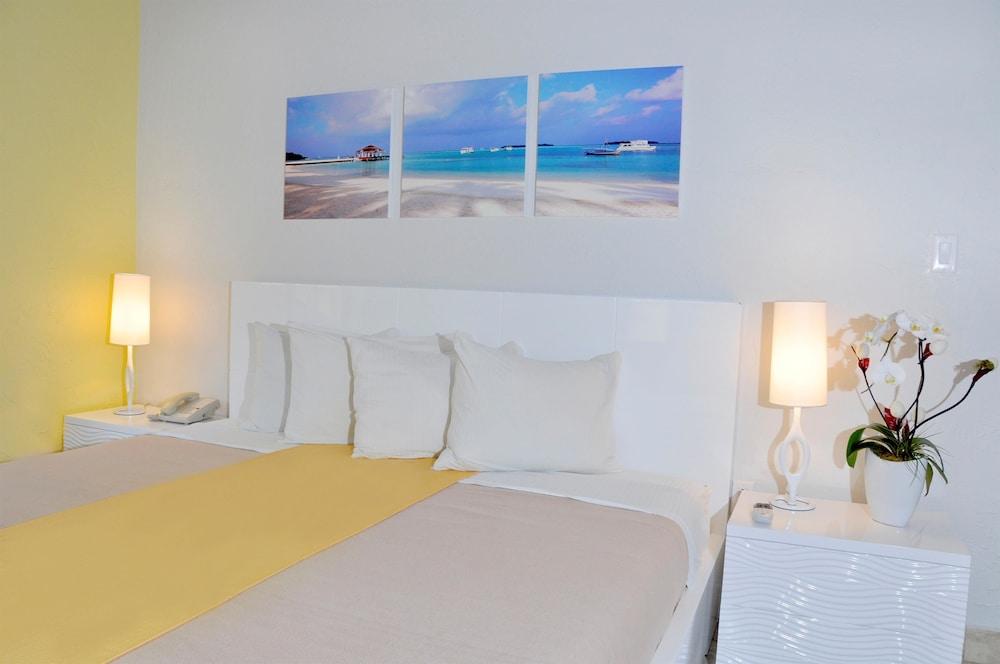 Ocean Five Hotel photo 6