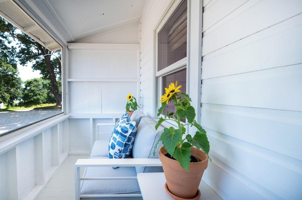 Marina Bay Cottages photo 49