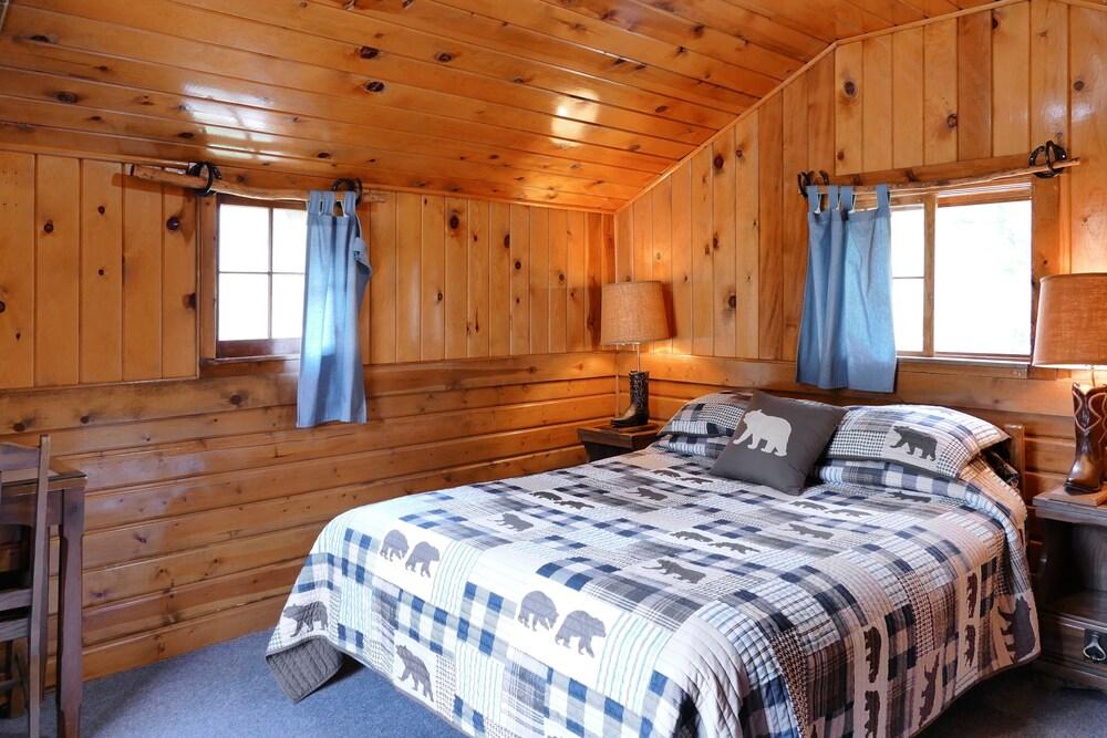 Creekside Lodge at Yellowstone photo 29
