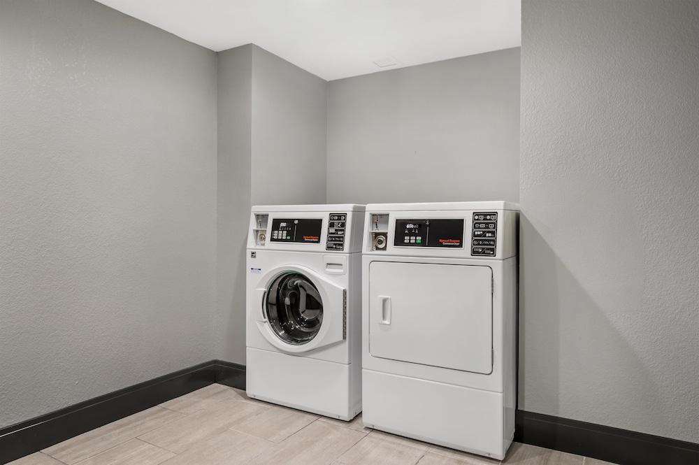 Best Western Plus Indianapolis NW Hotel photo 23