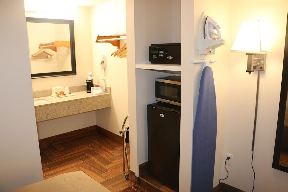 Pelican Inn photo 4