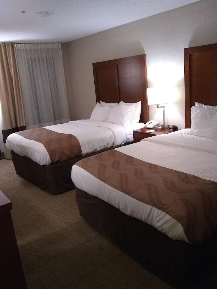 Quality Inn Summerville - Charleston photo 20