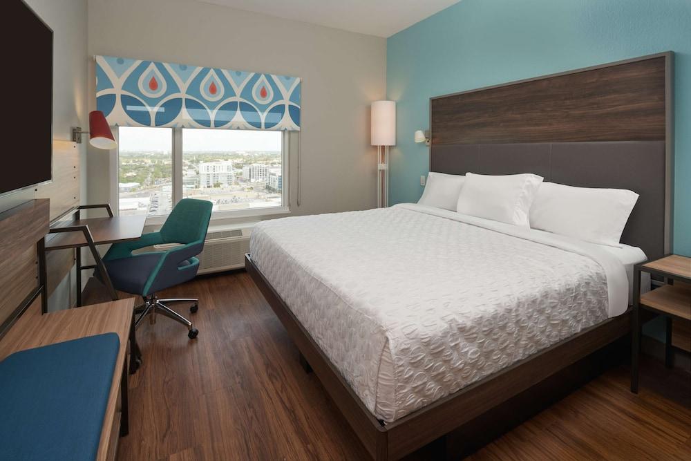 Tru by Hilton Fort Lauderdale Downtown photo 16