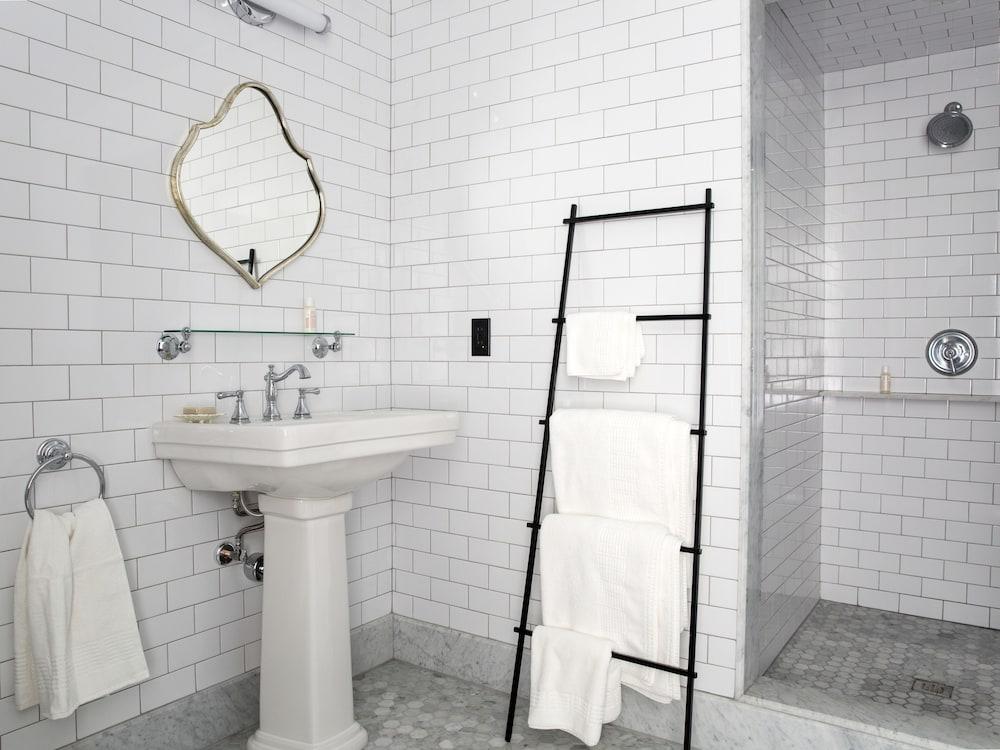 Hasbrouck House photo 31