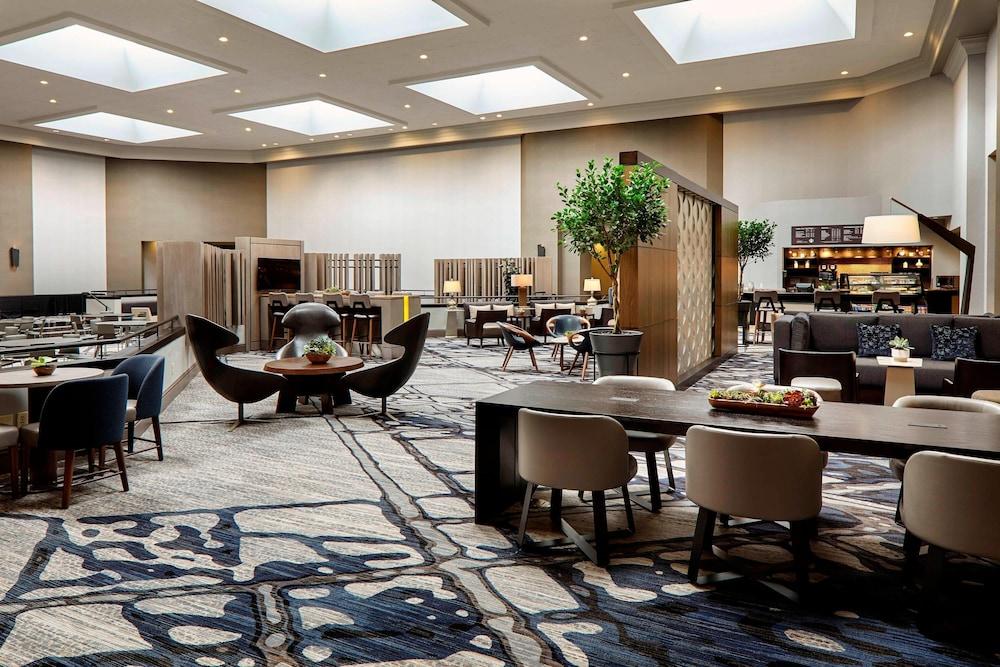 Marriott Cincinnati North photo 3