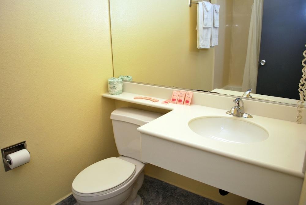 Budget Inn Anaheim photo 19