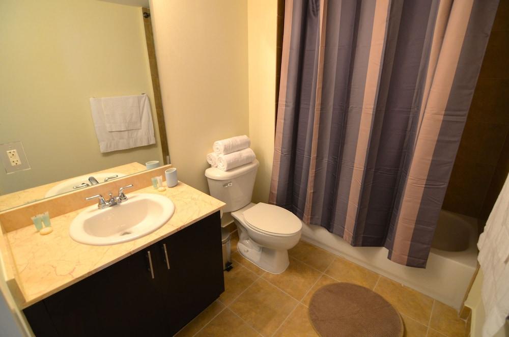 Riviera Luxury Living at River Oaks Marina and Tower photo 49