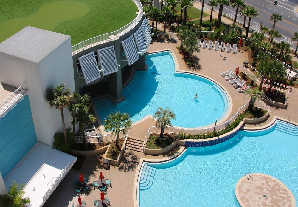 Laketown Wharf by Emerald View Resorts photo 4