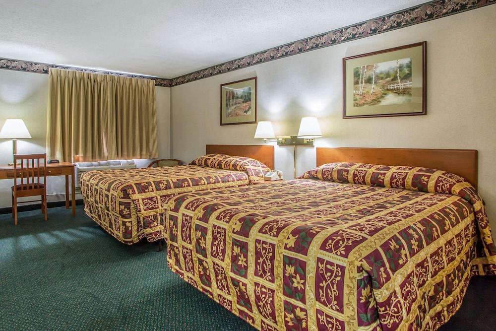 Rodeway Inn Bedford photo 16
