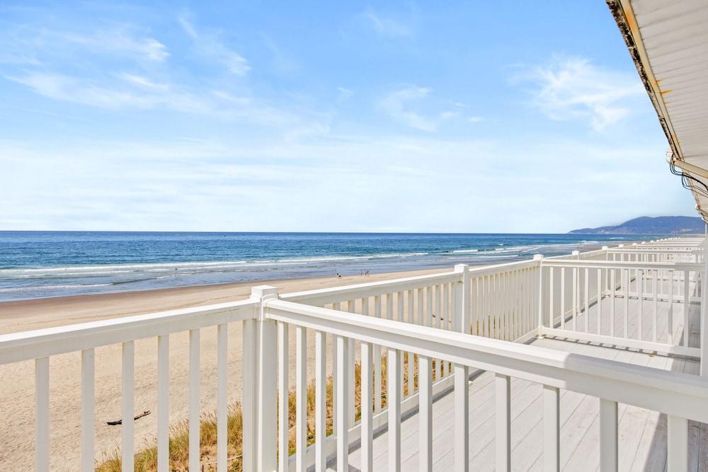 Rockaway Beach Resort photo 11