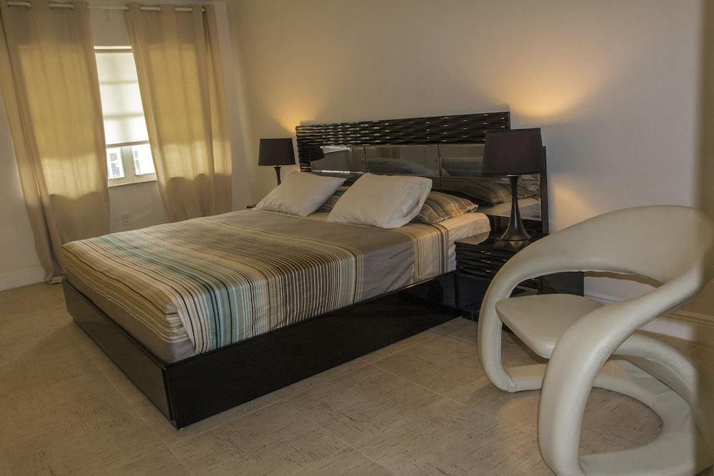 Gables Cove Hotel photo 6