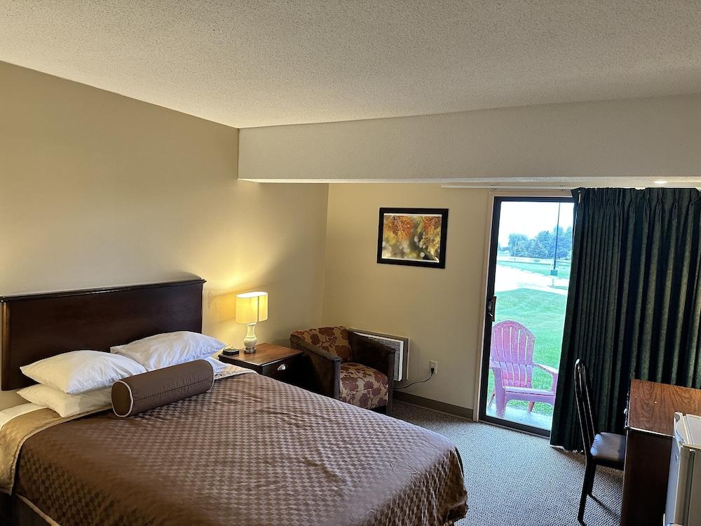 Cedar Hill Lodge photo 7