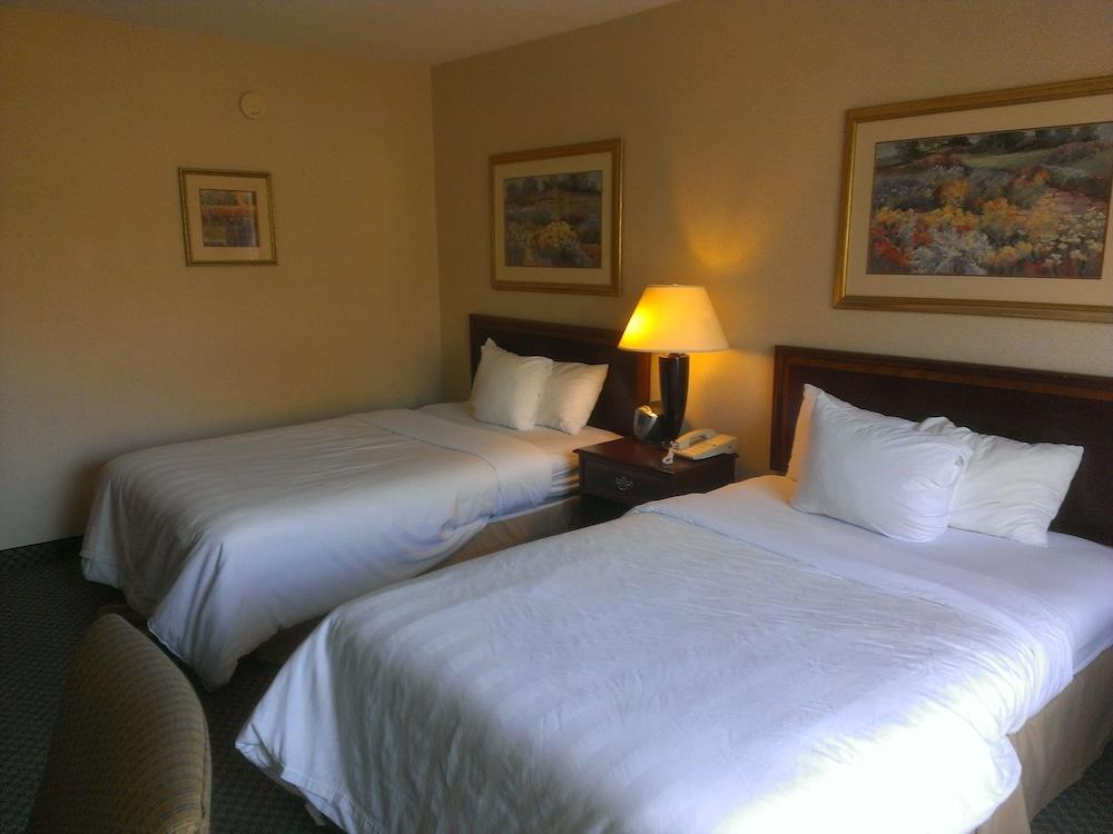 Hotel I-64 Richmond photo 4