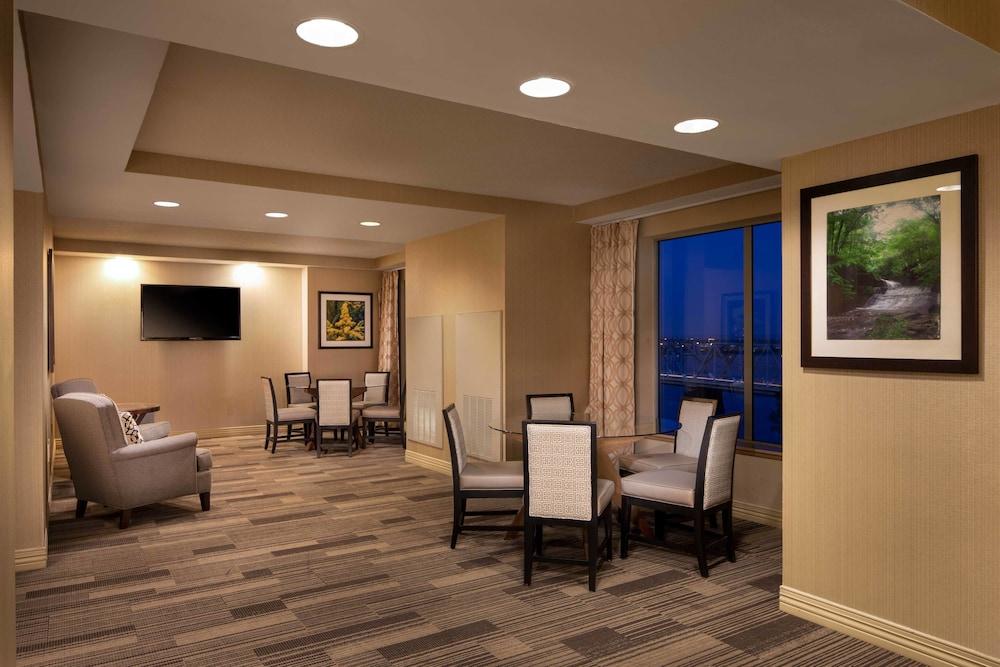 Sheraton Louisville Riverside by Marriott photo 24