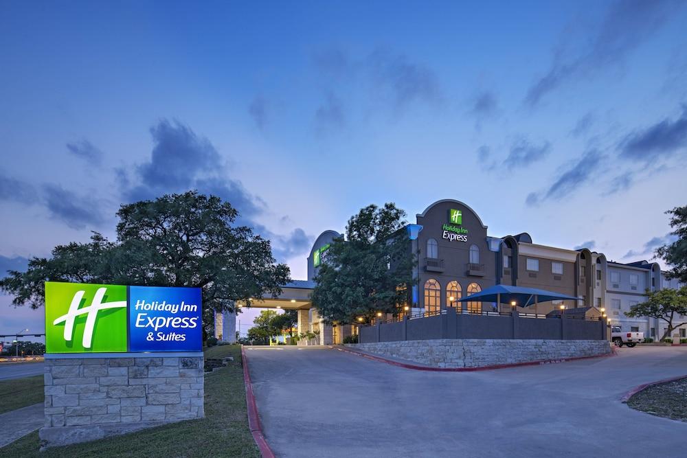 Holiday Inn Express Hotel & Suites Cedar Park by IHG photo 1