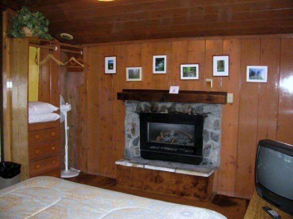 Rain Forest Resort Village photo 25