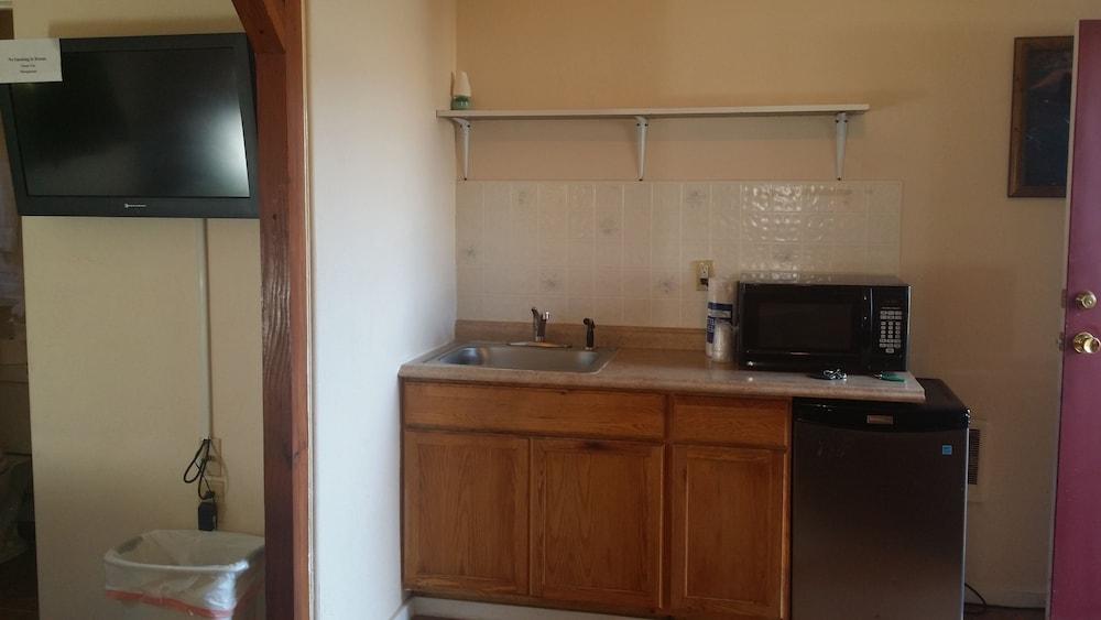The New Terrace Hotel photo 4