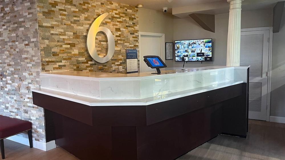 Motel 6 – Lake City, Fl – Medical Center photo 21