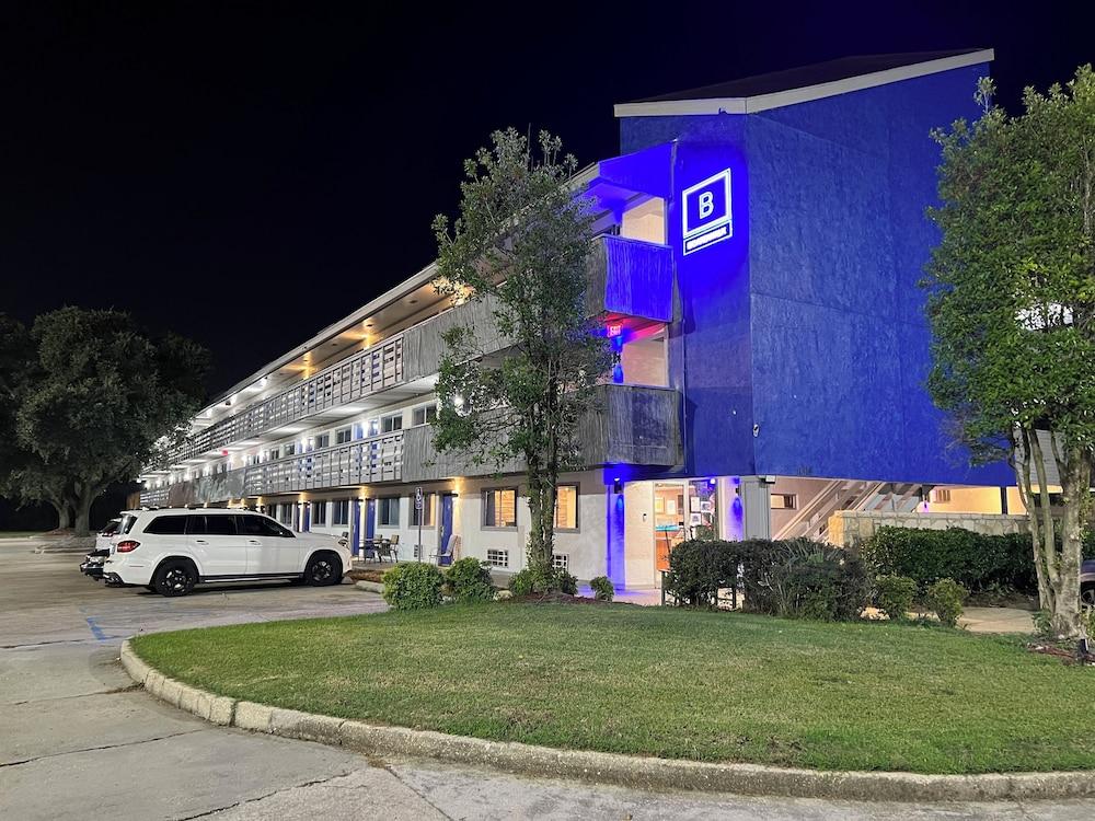 Boardwalk Suites Baton Rouge photo 1