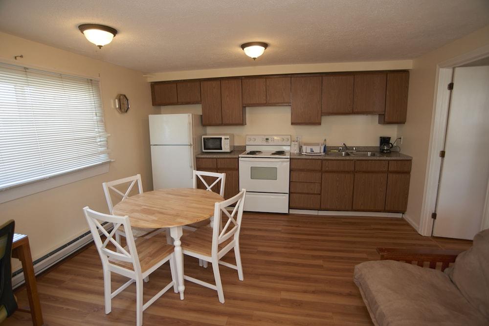 Marguerite Motel photo 40