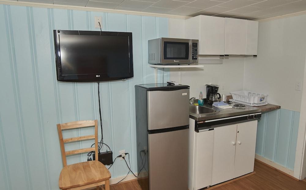 Marguerite Motel photo 26