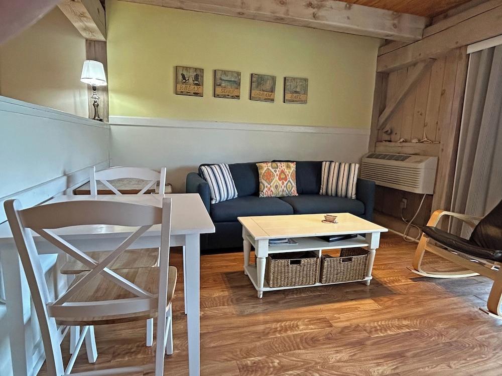 The Island Inn on Martha's Vineyard photo 15