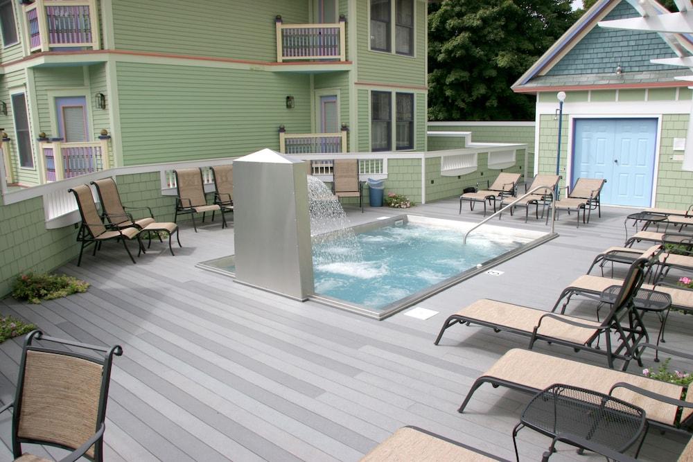 Inn on Mackinac photo 42