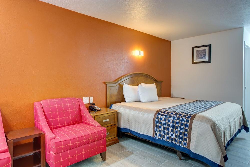 Motel 6 Branson, MO photo 3