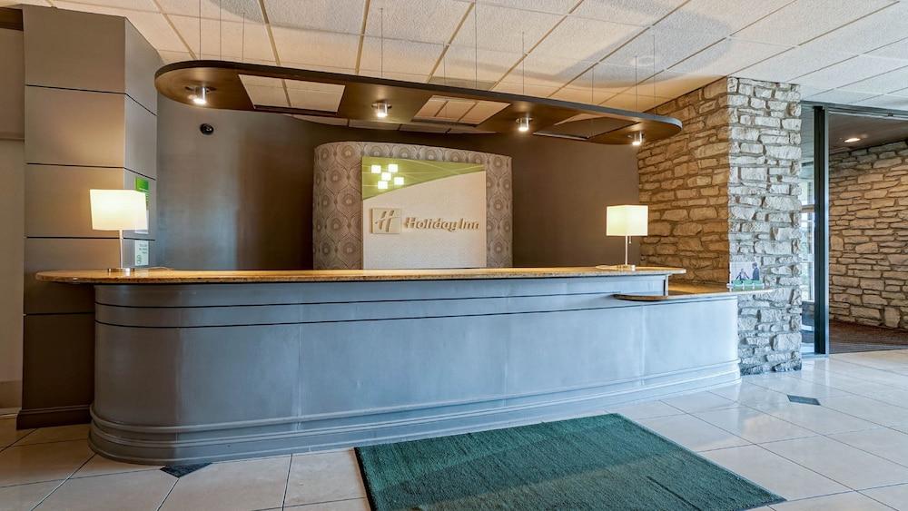 Holiday Inn Manhattan at the Campus by IHG photo 14