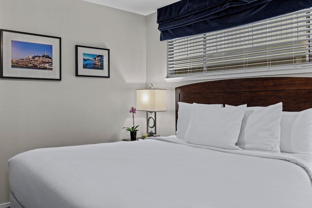 Suites At Fishermans Wharf photo 20