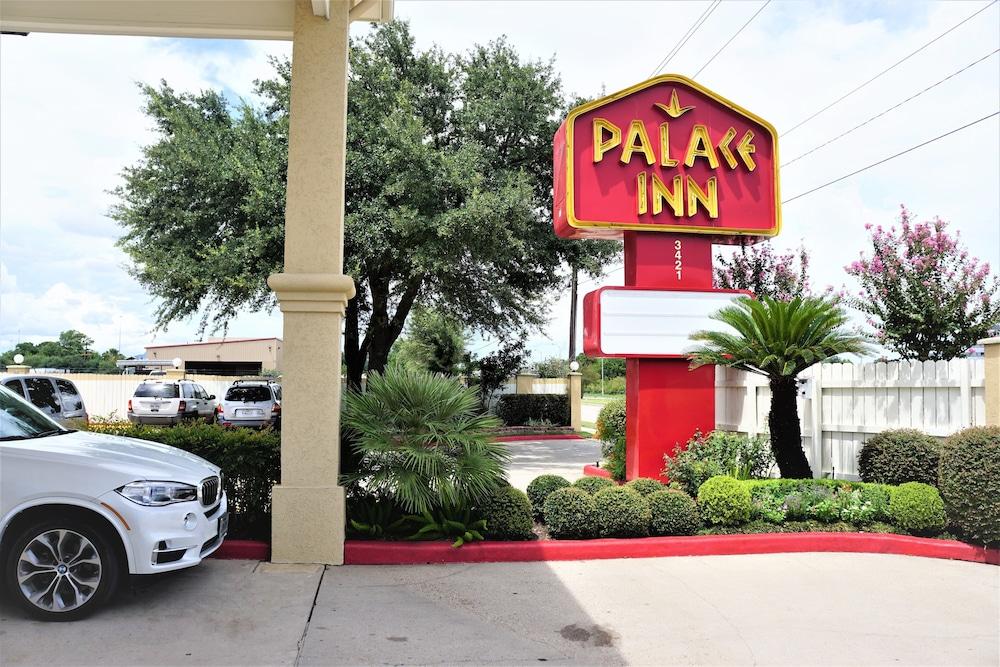 Palace Inn - Antoine photo 1