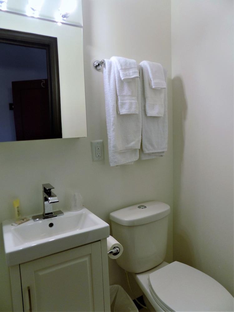The Landmark Inn photo 43