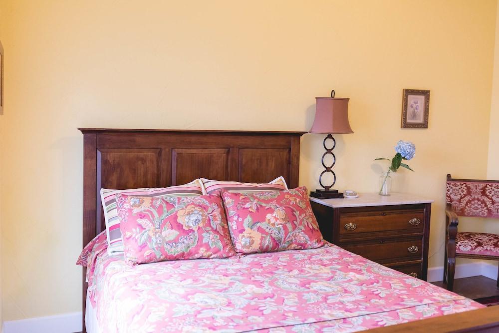 High Cotton Inn photo 11