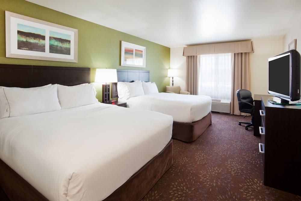 Holiday Inn Express & Suites Aberdeen by IHG photo 8