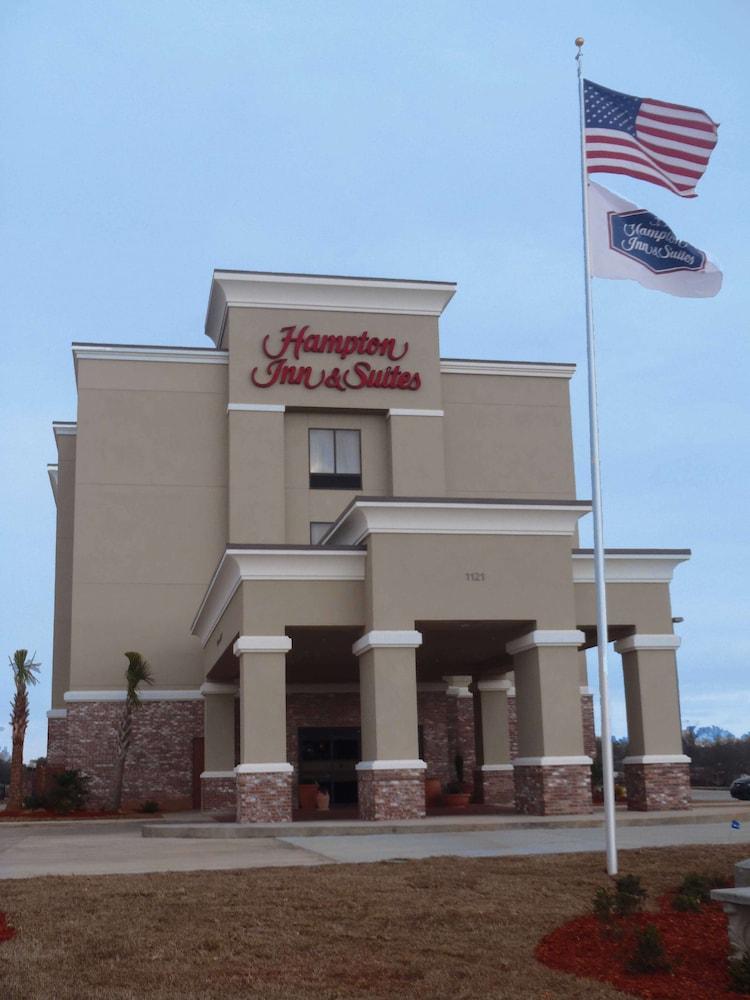 Hampton Inn & Suites Wiggins photo 33