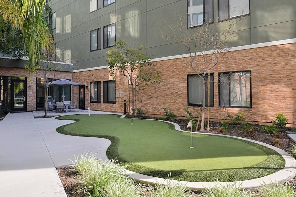 SpringHill Suites Irvine John Wayne Airport/Orange County photo 13