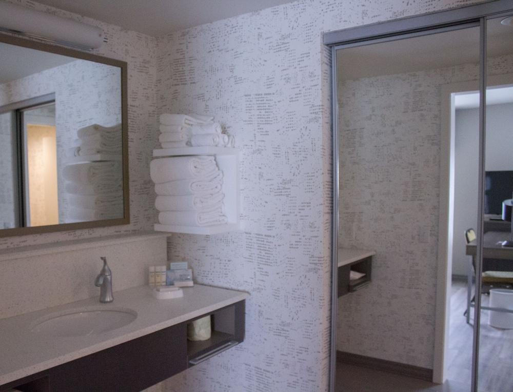 Hampton Inn & Suites Cranberry Pittsburgh photo 52