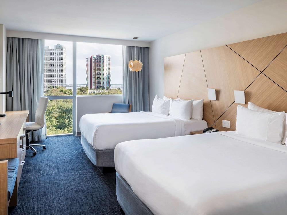 Novotel Miami Brickell photo 9