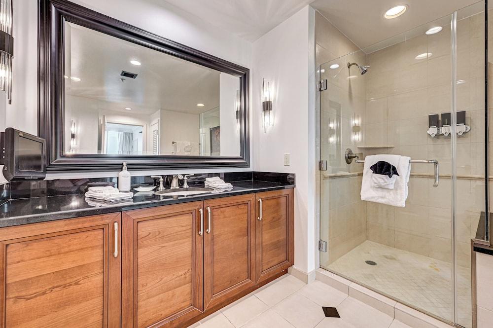 Suite Hub LV at Signature Sphere View photo 65