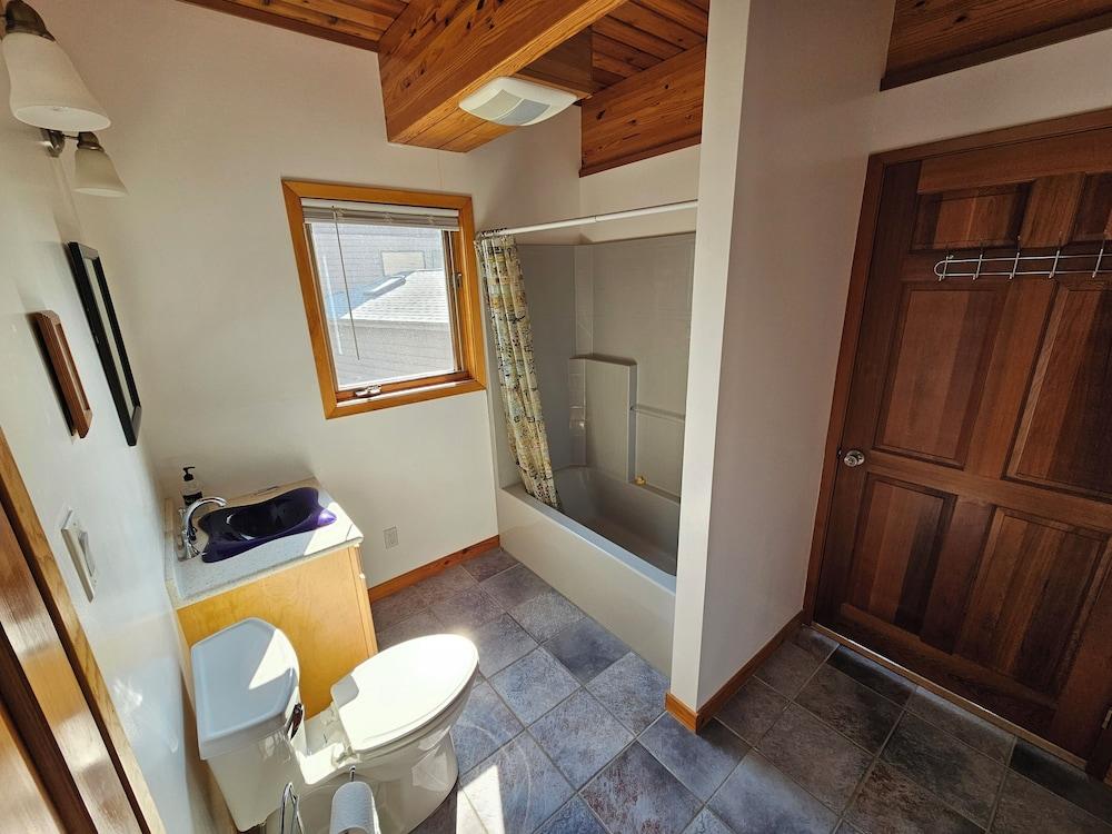 Bear Mountain Lodge photo 65
